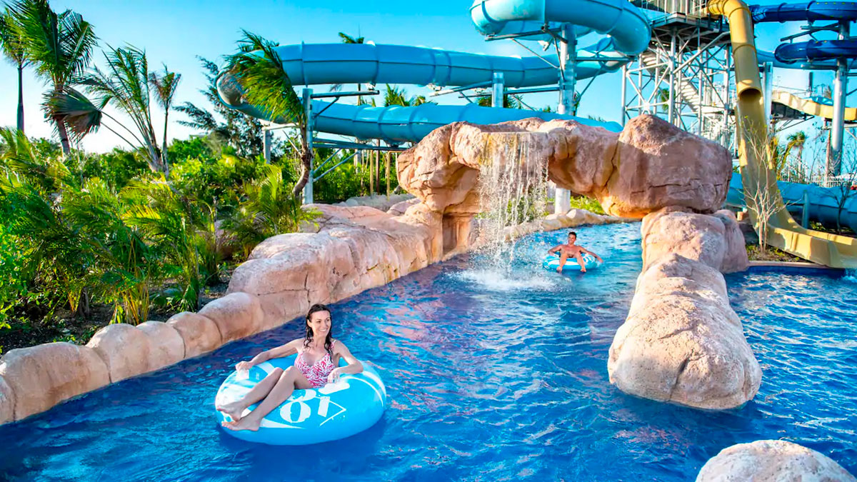 water park lazy river