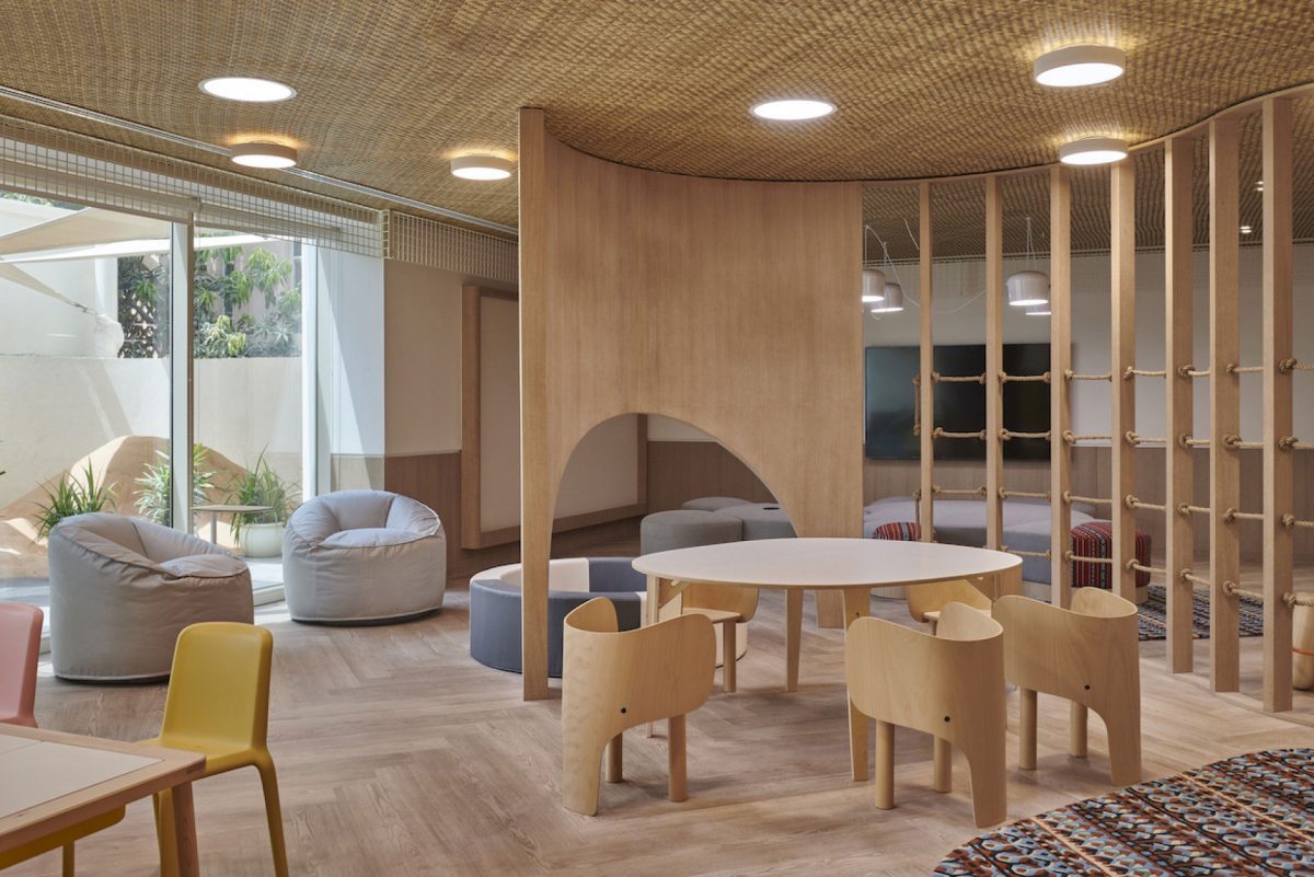 Interior Design: Motherhood and Childhood Supreme Council Headquarters ...