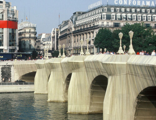 Urban scenographies: The city as a space of the ephemeral