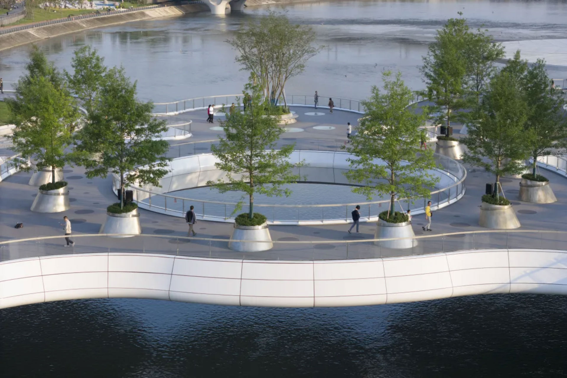 The-Jiaozi-Pedestrian-Bridge_-Chengdu_-China-12