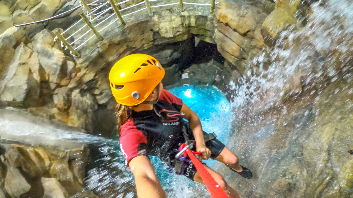 Calculation-of-safety-volumes-in-adventure-attractions-02