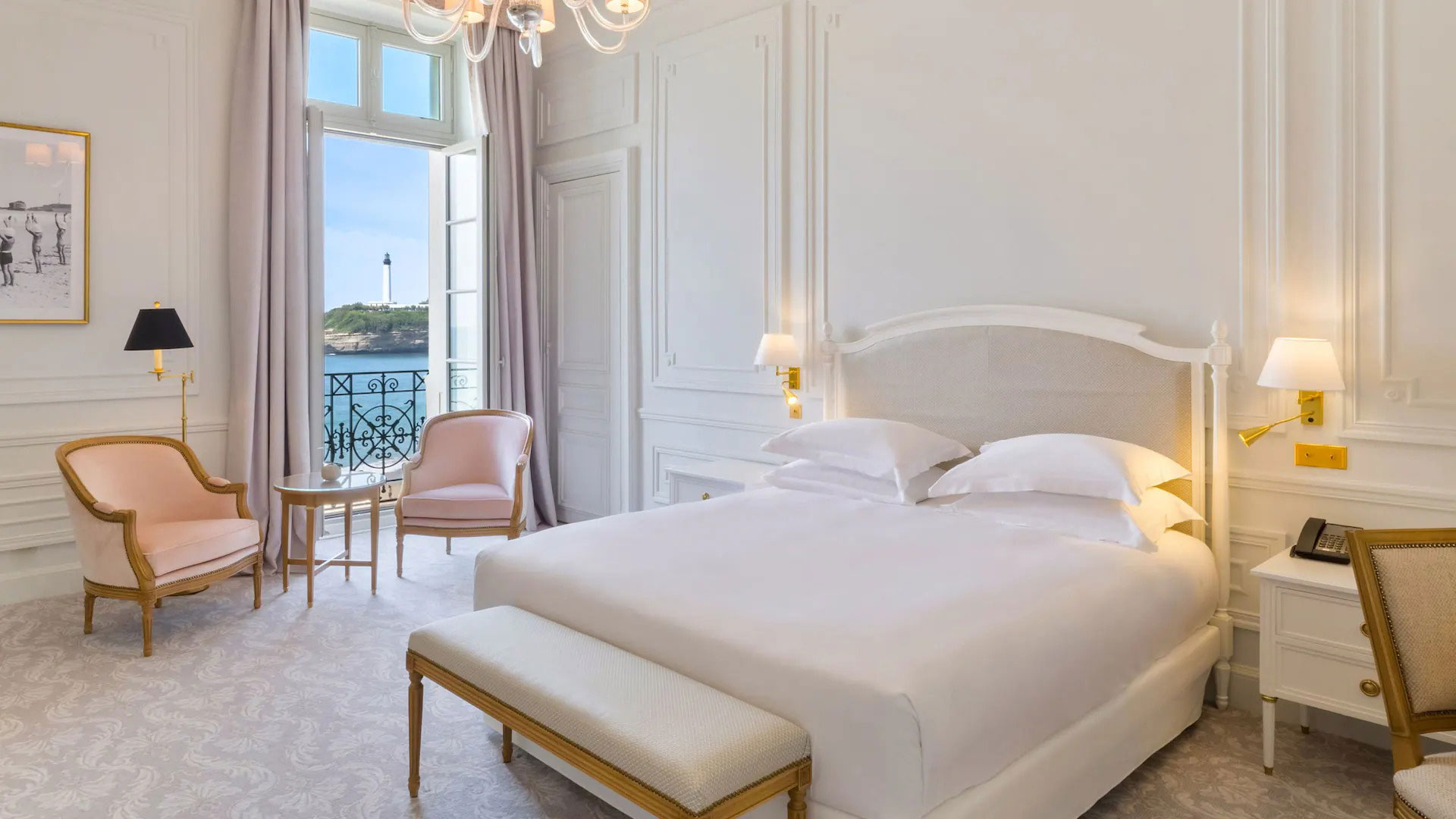 HOTEL-DU-PALAIS-BIARRITZ-1